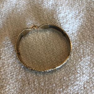 Angelina Ronaldo bracelet